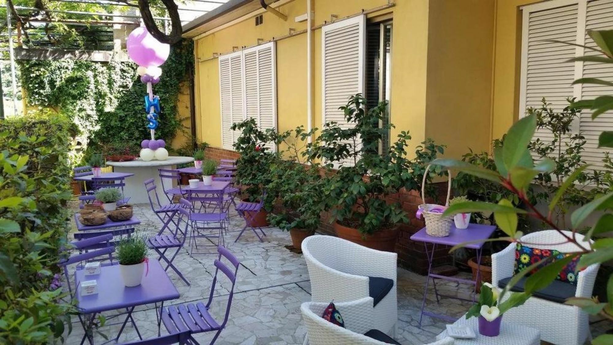 Hotel Stipino ลุคคา ภายนอก รูปภาพ